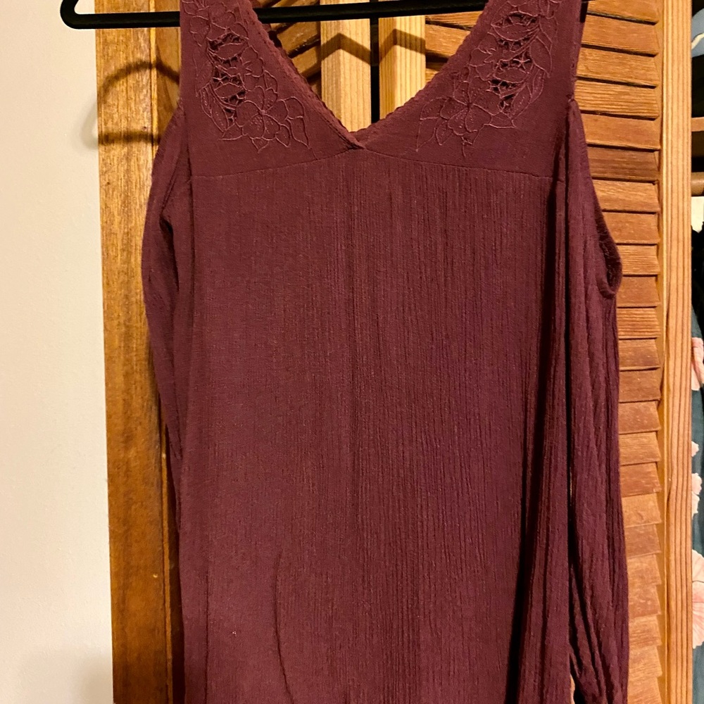 Maroon Cold Shoulder Top